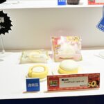 ローソン「マチのハッピー大作戦」開催記念イベントでお披露目された増量スイーツイメージ