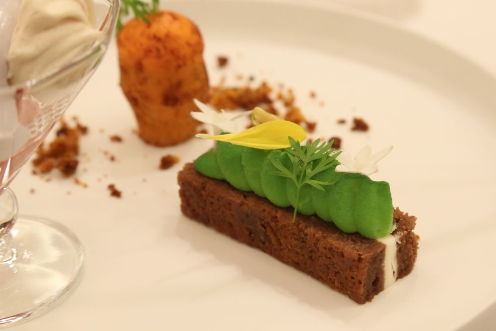 「British Summer Afternoon Tea」平日・税込み9,400円、土日祝日・税込み9,800円（いずれもサービス料含む）