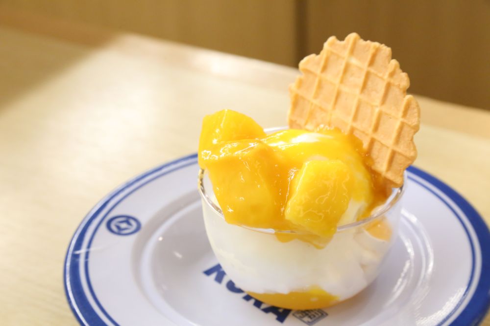 「別腹ちょこっとトロピカルマンゴーパフェ」税込み280円