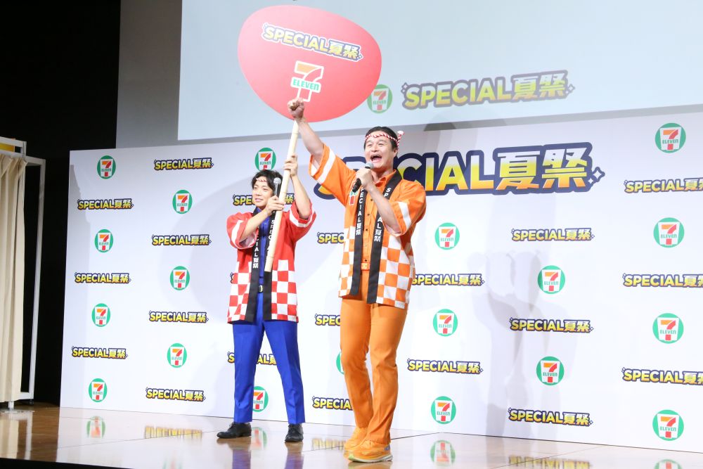 左からティモンディの前田裕太さん、高岸宏行さん