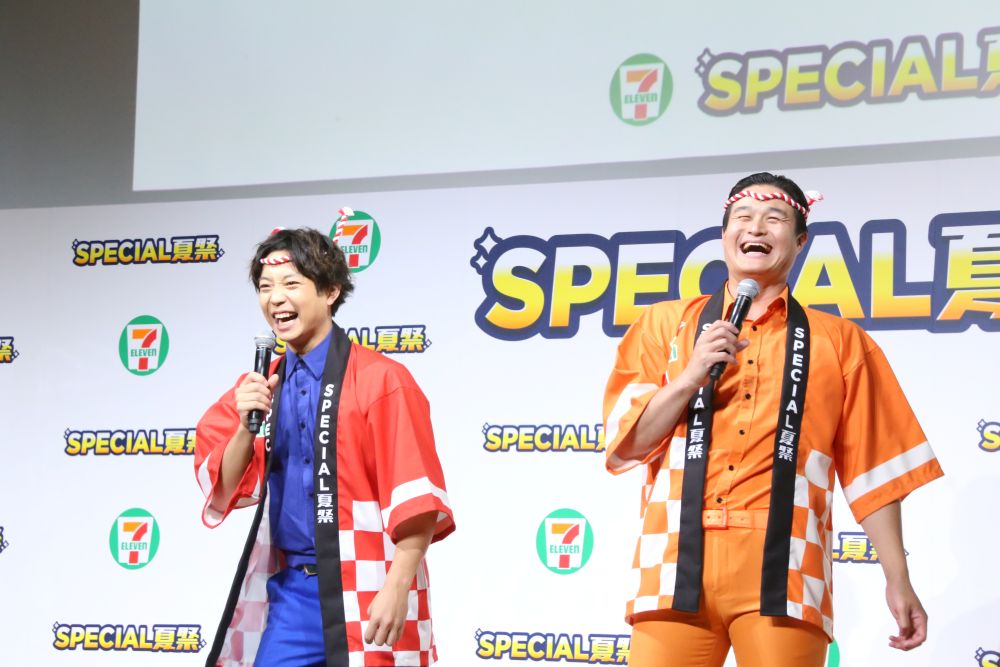 左からティモンディの前田裕太さん、高岸宏行さん