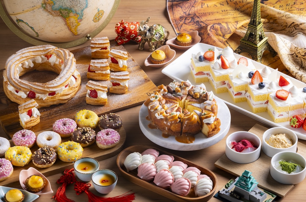 「1周年セレブレーションスイーツ&ランチビュッフェ ~食の世界旅行~」イメージ
