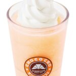 「山梨県産白桃スムージーwithソフトクリーム」イメージ