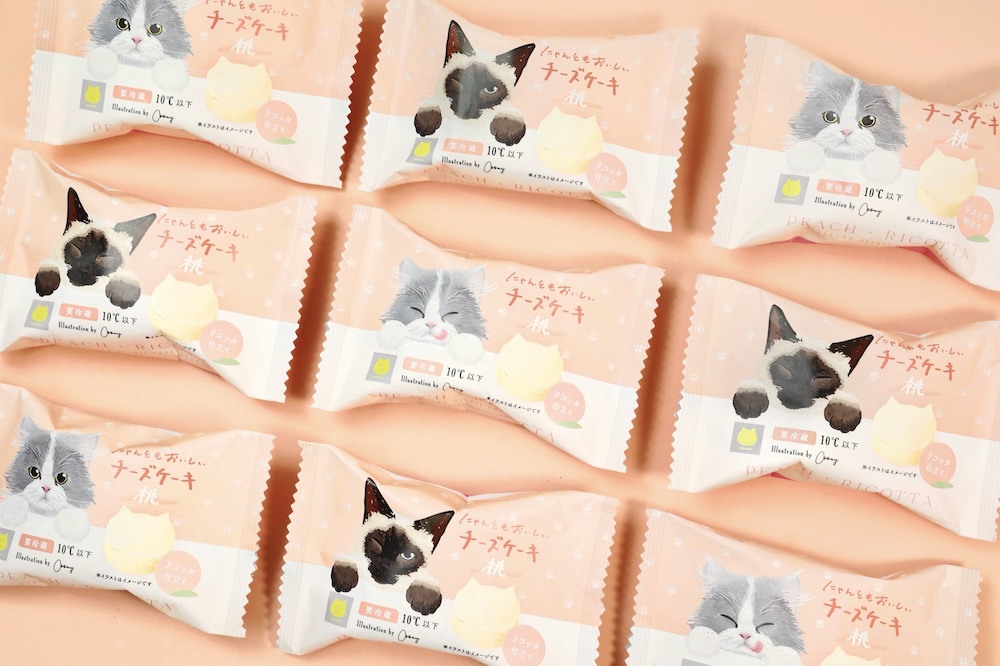 新商品「にゃんともおいしいチーズケーキ 桃」イメージ