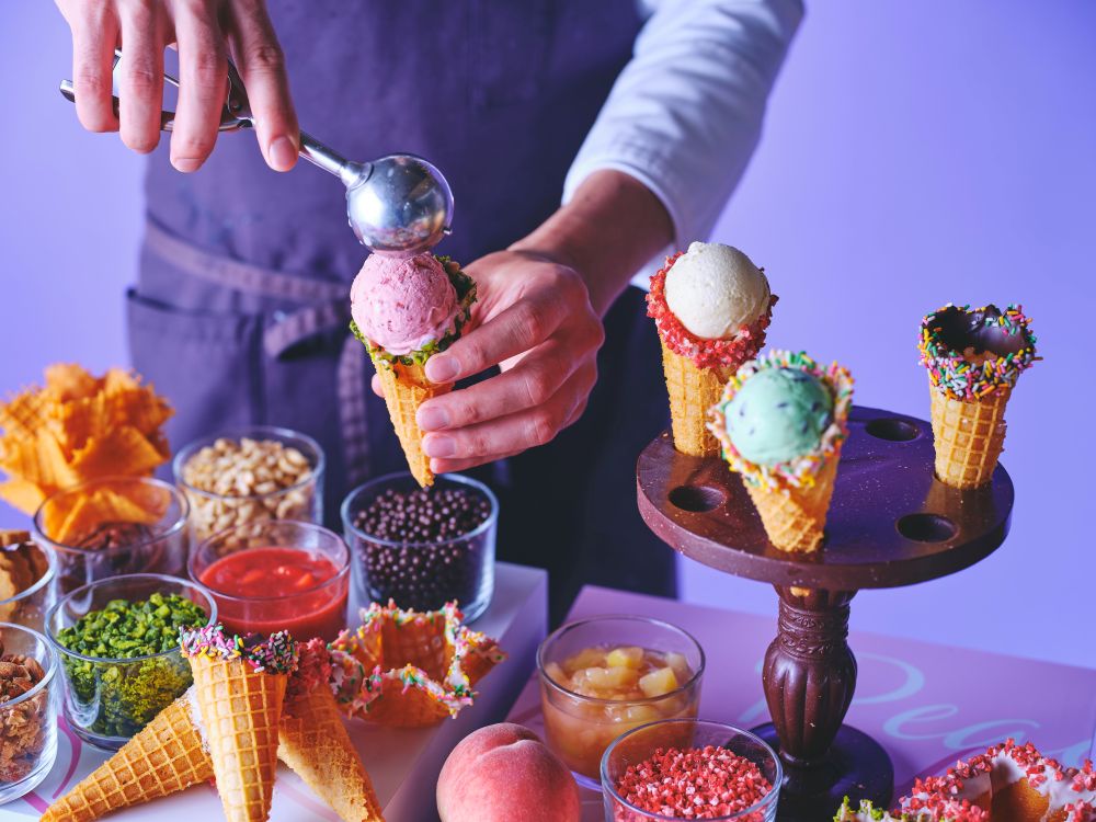「Craft Your Waffle Cone~ピーチ&アイスクリーム スイーツビュッフェ~」イメージ