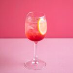 オプションドリンクの「ピーチストロベリーフィズ」イメージ