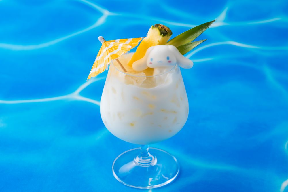 オプションメニューの「スペシャルトロピカルドリンク」税込み1,500円（サービス料含む）