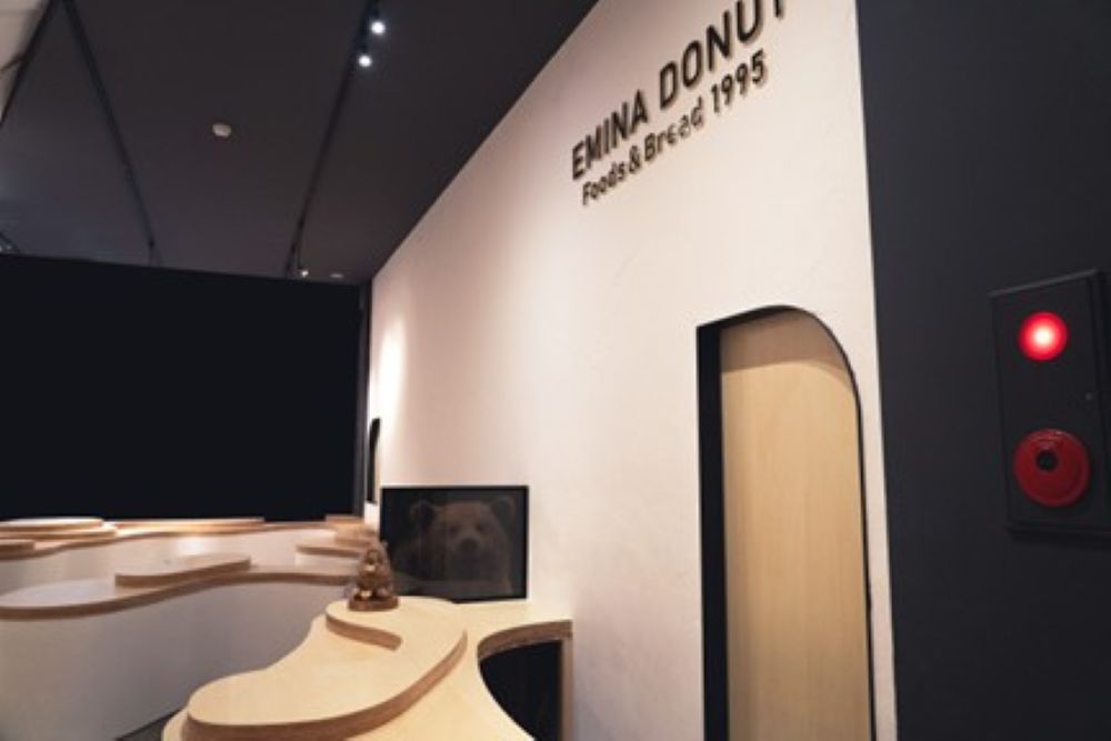 「EMINA DONUTS 江別店」店内のイメージ