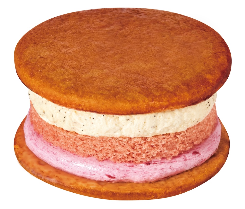 「サブレ サンド(バニラ&イチゴ)」税込み358円