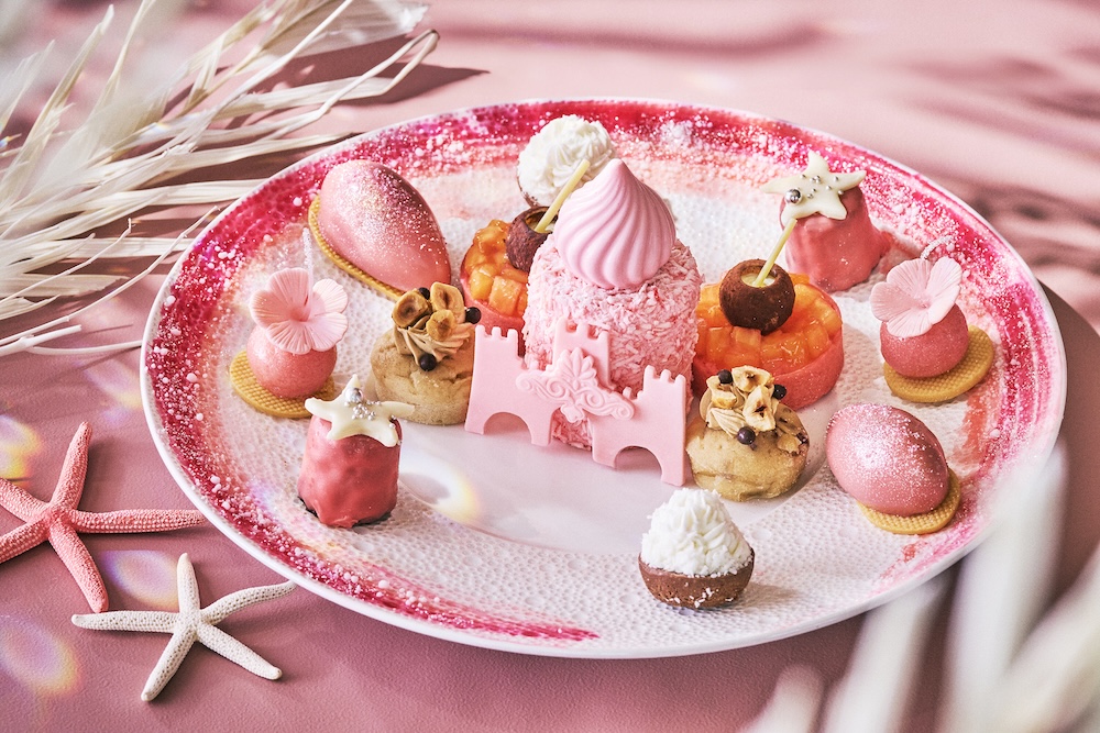 「Aloha Pink Afternoon Tea～Inspired by The Royal Hawaiian～」税込み7,500円