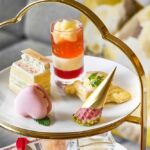 7月1日~8月31日に提供する「桃のアフタヌーンティー」税込み7,000円(サービス料含む)