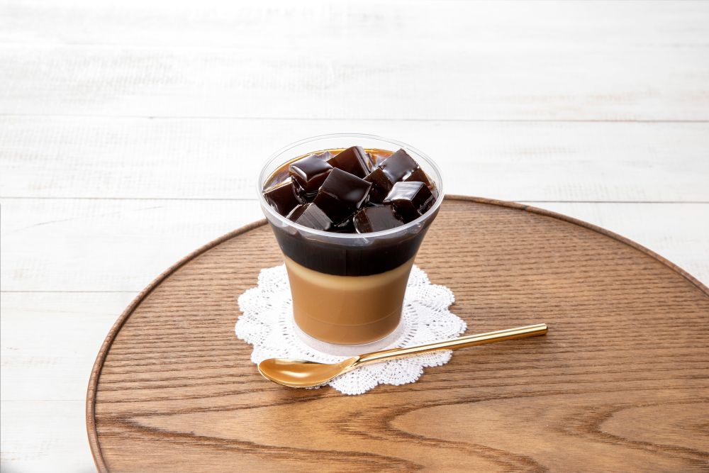 「セブンカフェゼリー&黒糖ラテプリン」税込み313円