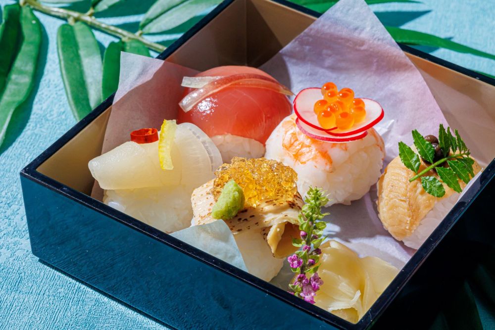 オプションメニューの「手まり寿司」税込み1,500円（サービス料含む）