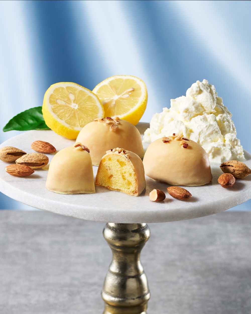 「レモンケーキ〔マスカルポーネ＆アーモンド〕」イメージ
