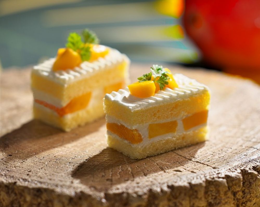 「トロピカル・アフタヌーンティー」税込み5,500円（サービス料含む）