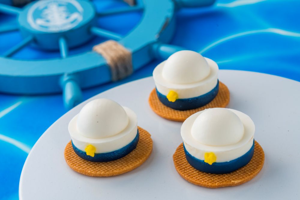 スイーツビュッフェ「シナモロールのマリンスイーツクルーズ」イメージ