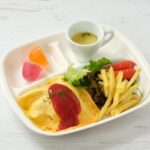 「キッズメニュー」税込み528円〜