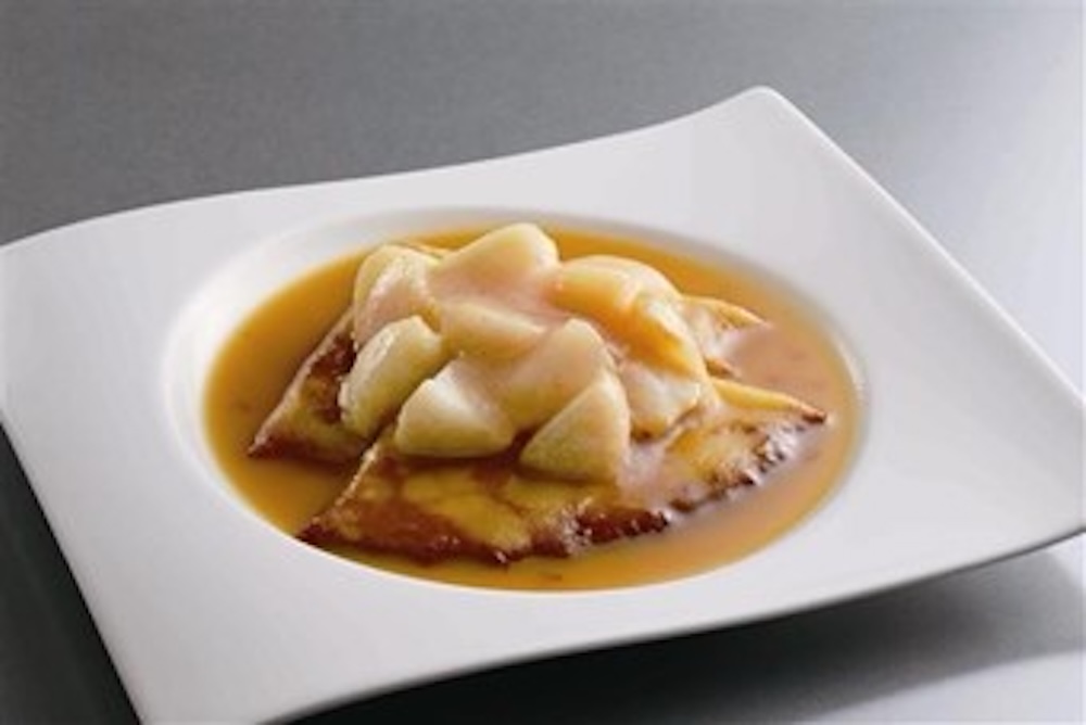 「季節のクレープ・シュゼット」イメージ