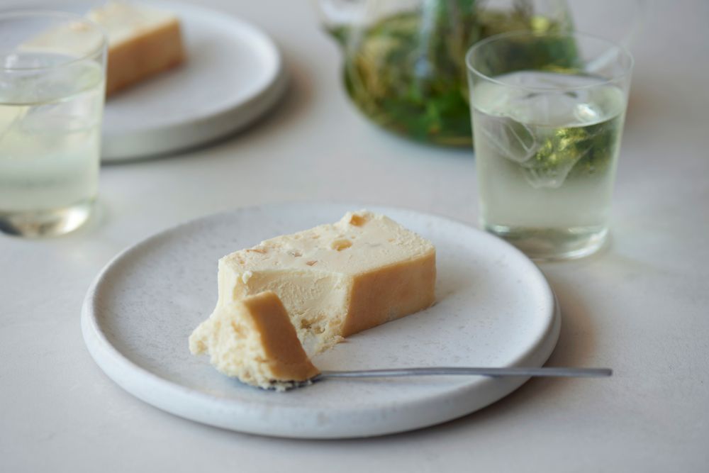 「ミスターチーズケーキ レモン（Mr. CHEESECAKE Lemon）」税込み3,996円