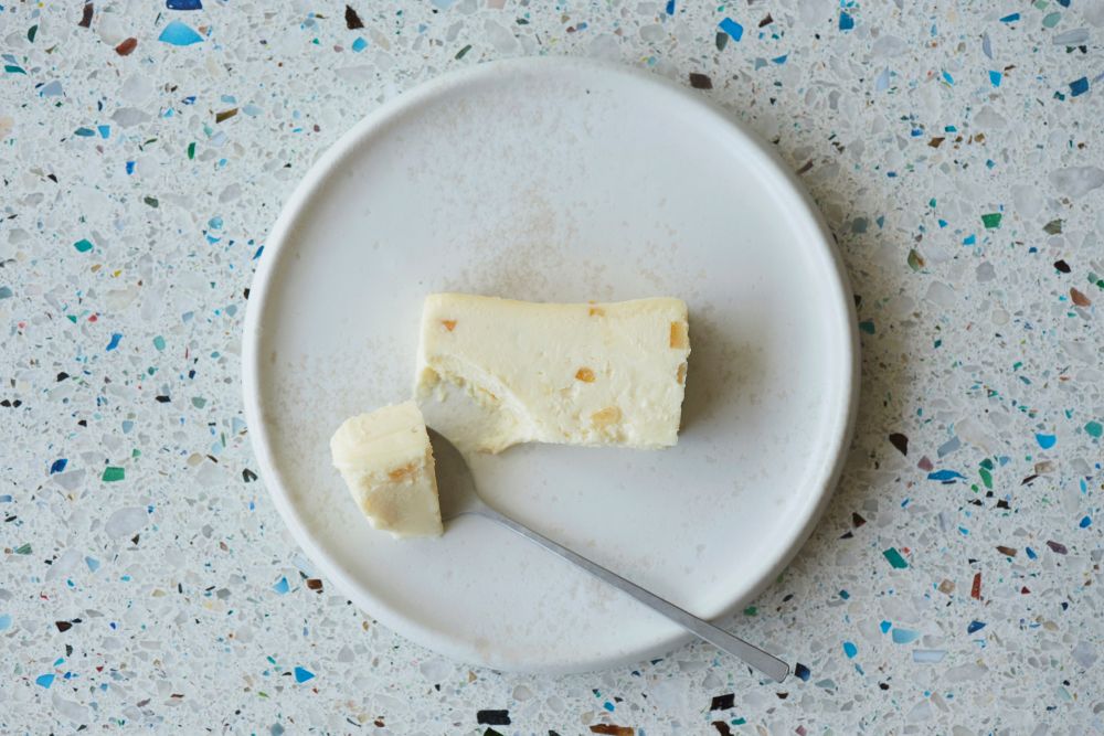「ミスターチーズケーキ レモン（Mr. CHEESECAKE Lemon）」税込み3,996円