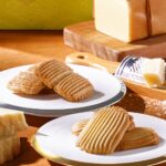 「酪農日和 バターサブレ&チーズサブレ アソート」10枚入り・税込み1,620円〜