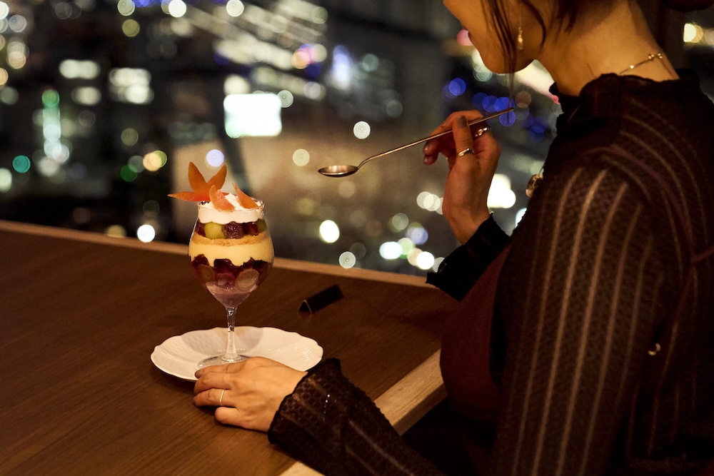 「夜な夜なパフェ～葡萄と芋の誘惑」イメージ