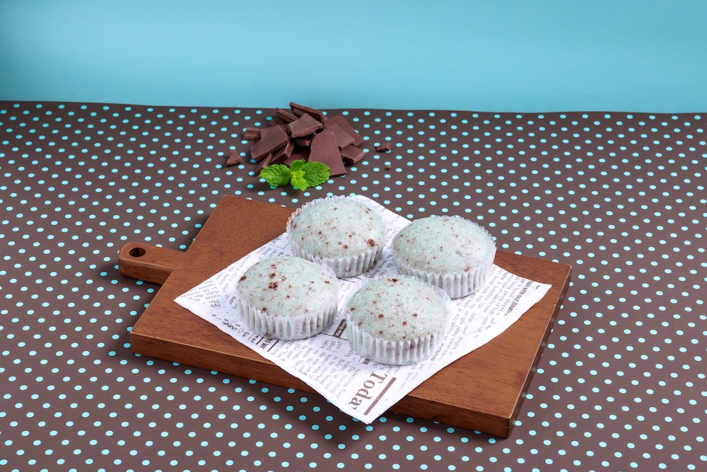「セブンプレミアム チョコミント蒸しパン 4個入」イメージ