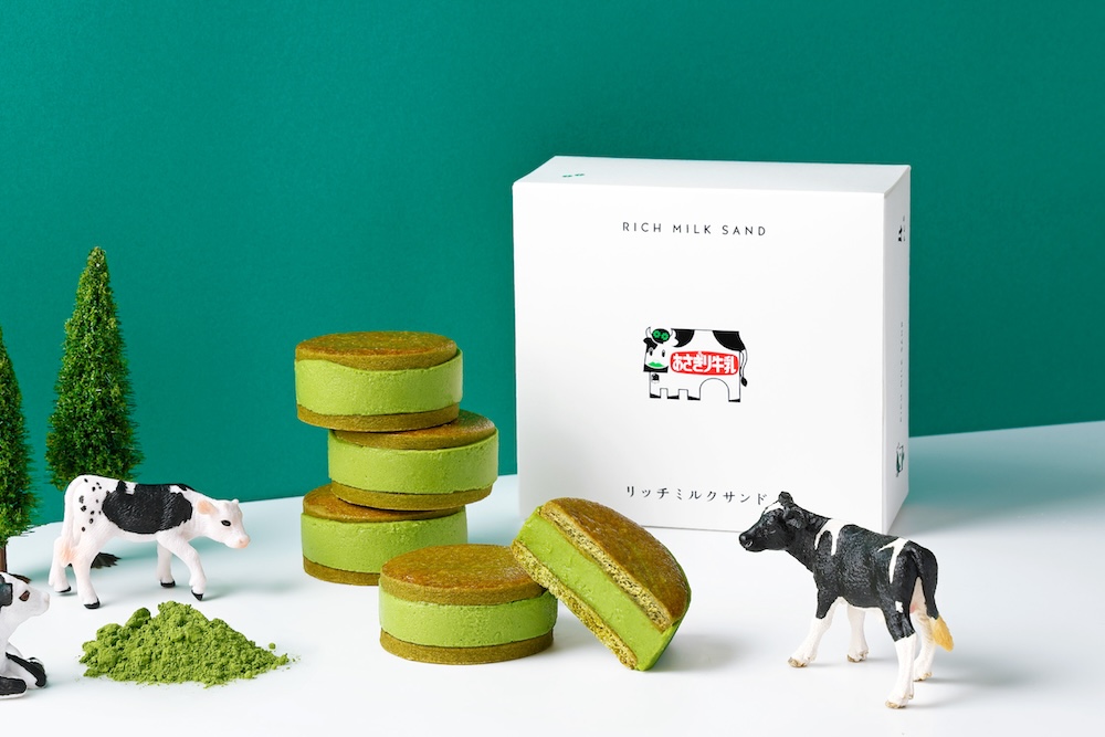 「リッチミルクサンド（静岡抹茶）」アソート・2個入り（プレーン・静岡抹茶 各1個）税込み860円