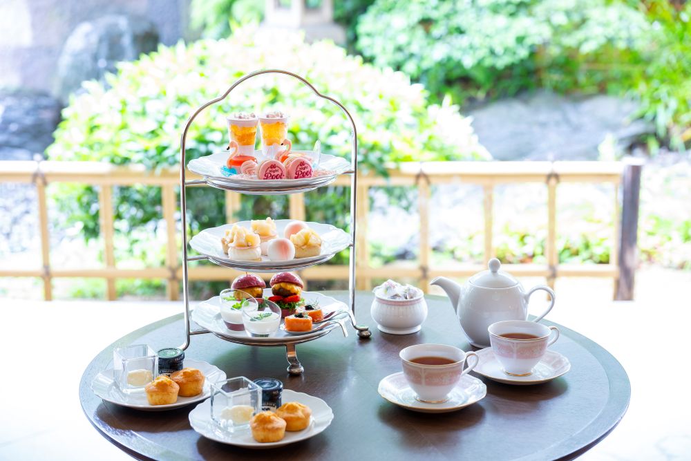 「Peach Afternoon Tea ‐Collaboration with CanCam Night Pool‐」イメージ
