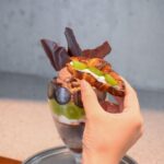 「果実とチョコレートのパフェ -シャインマスカットとピオーネ-」イメージ