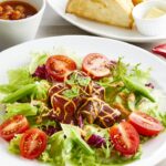 「牛さがり肉のサイコロバーベキュー風サラダプレート」税込み1,969円
