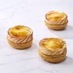 9月1日〜10月30日に販売される新作「りんごのシブーストパイ」税込み1,350円