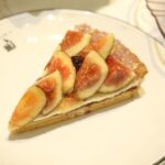 「イチジクとカシスのタルト～ヨーグルト風味～」1ピース・税込み1,134円、ホール・税込み11,340円