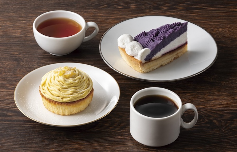 左から「喫茶風ほっくりモンブラン」、「紫芋とカシスのタルト」