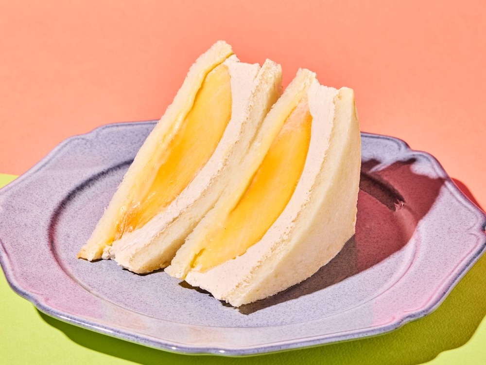 「甘熟グラシアスマンゴーサンド」単品・税込み1,760円〜