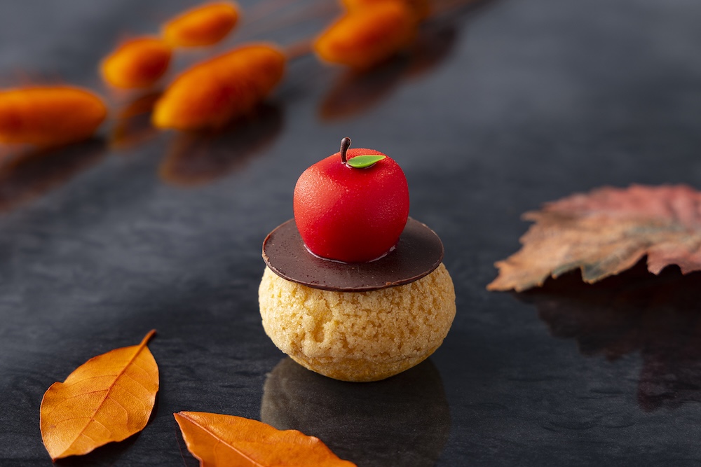 「栗と秋の味覚アフタヌーンティー『紅葉』」イメージ