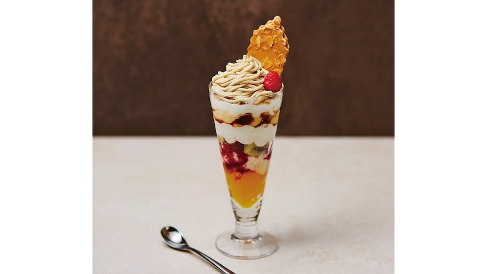 「熊本産和栗モンブランクリームのカスタードプリンパフェ」税込み1,430円
