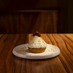 「麻布台ヒルズカフェ」の麻布台ヒルズ限定「モンテビアンコ ~ピスタチオを添えて~」1,200円