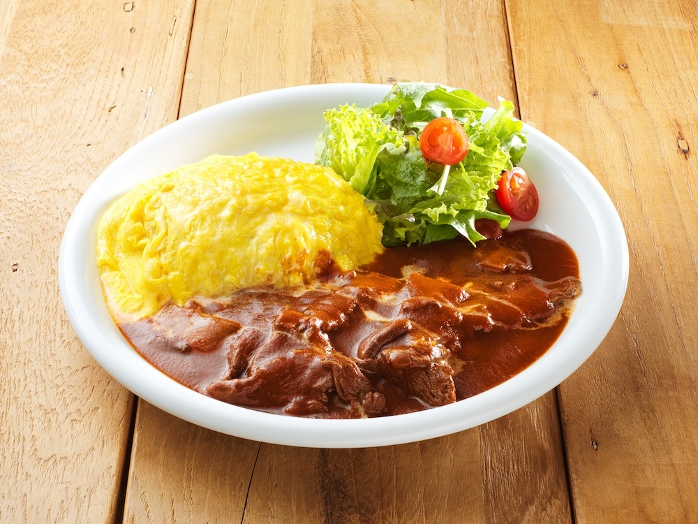 通常メニューの「ビーフストロガノフオムライス」イメージ