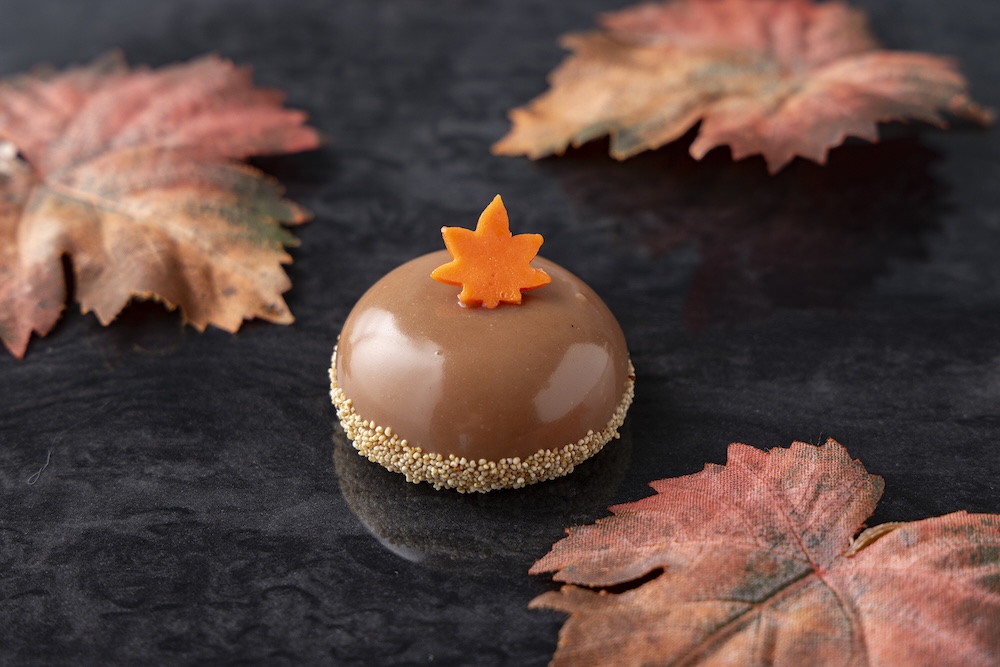 「栗と秋の味覚アフタヌーンティー『紅葉』」イメージ