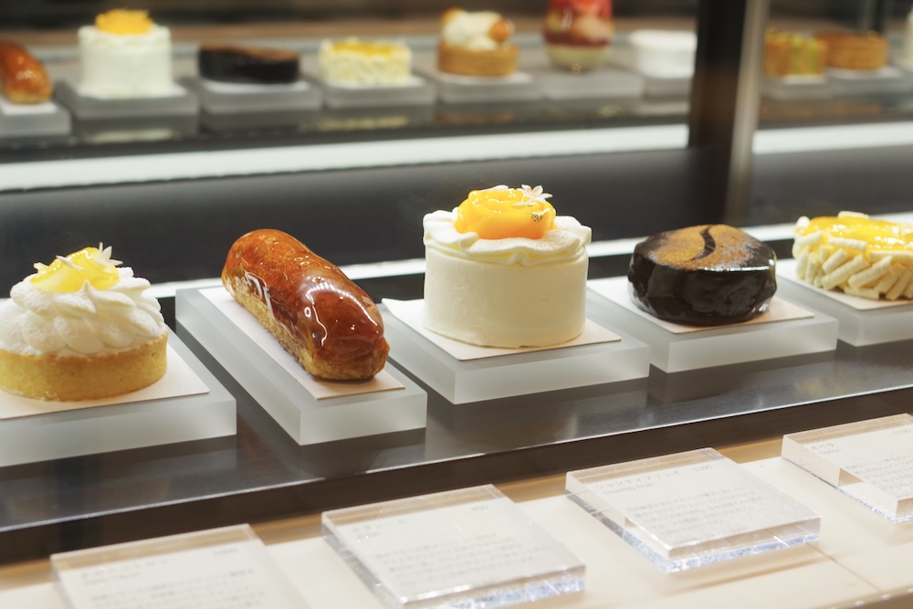 「ダイニング サーティースリー パティスリー ア ラ メゾン」ケーキイメージ
