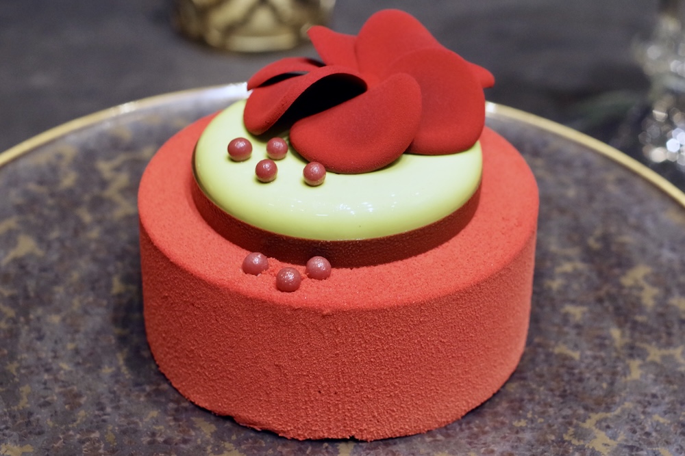 「THE KAHALA CHRISTMAS 2025 “ROUGE”」イメージ