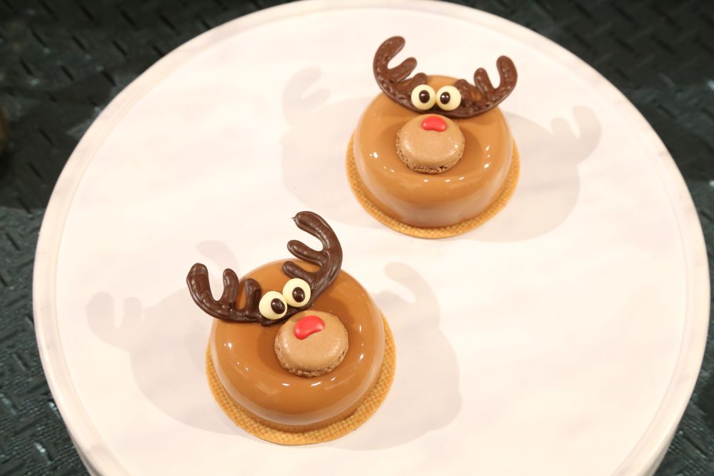 「赤鼻のトナカイ」税込み1,458円