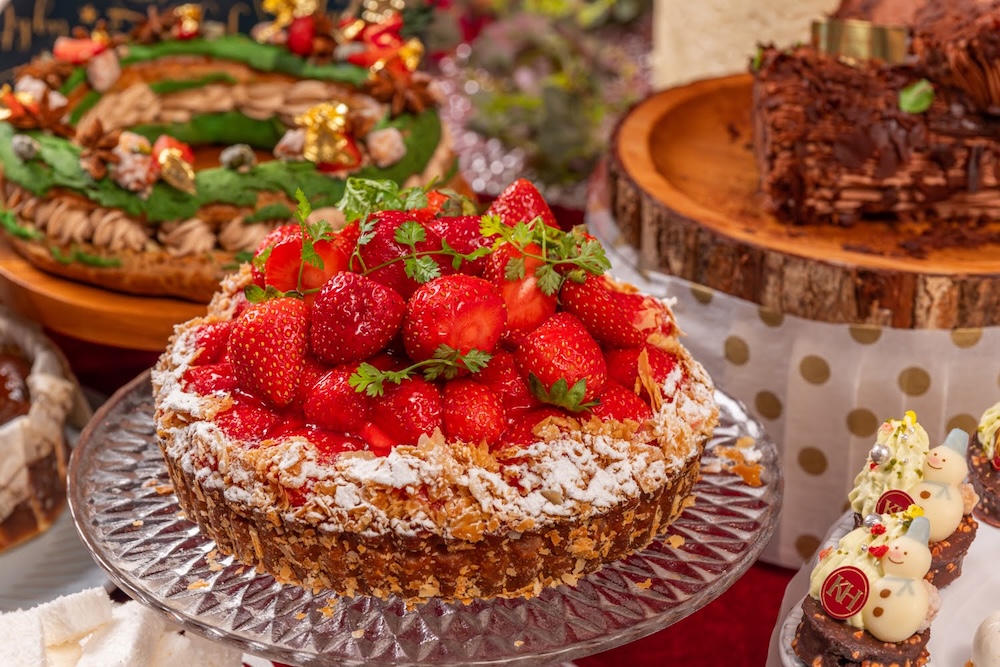 「クリスマス・スイーツビュッフェ【Very Berry X’mas！】～いちごが彩るクリスマス～」イメージ