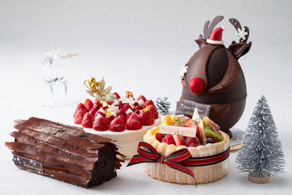 「ペストリーショップ」より展開するクリスマスケーキ4種のイメージ