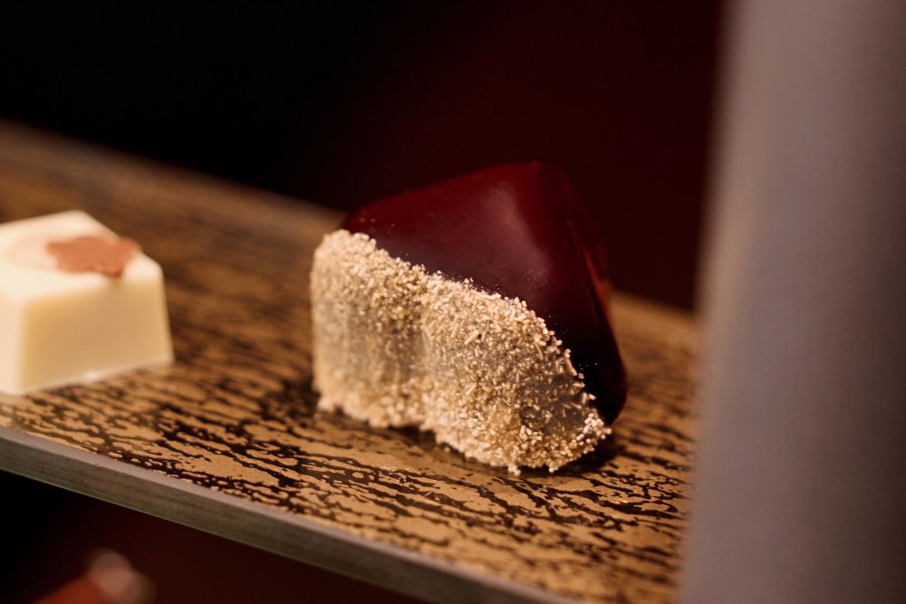 「Chocolate Voyage Champagne High Tea」税込み15,000円（サービス料含む）
