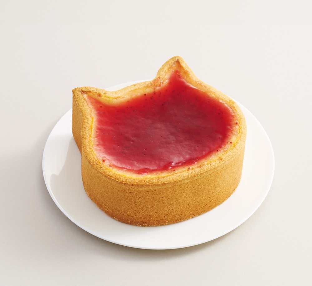 「にゃんともおいしいベイクドチーズタルト（いちごソース）」税込み3,800円