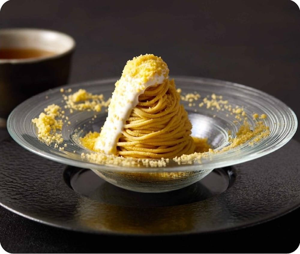 阪神梅田本店初登場の「和栗や Mont Blanc STYLE」の「プレミアムモンブラン 人丸-HITOMALU-」3,300円