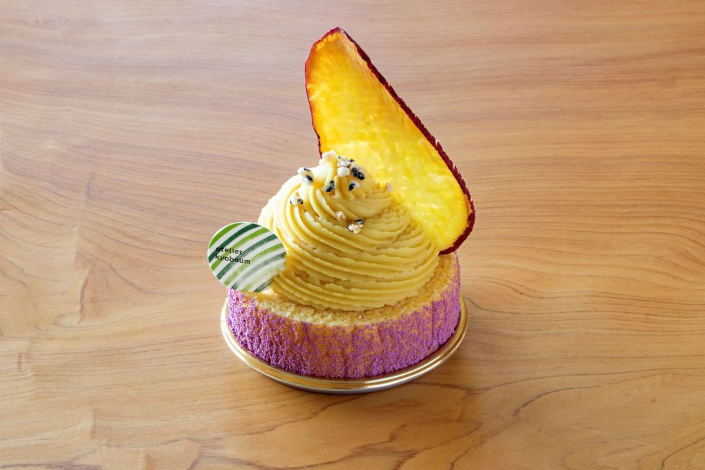 「ご褒美Baum⁺ お芋の季節」テイクアウト・税込み648円、イートイン・税込み660円