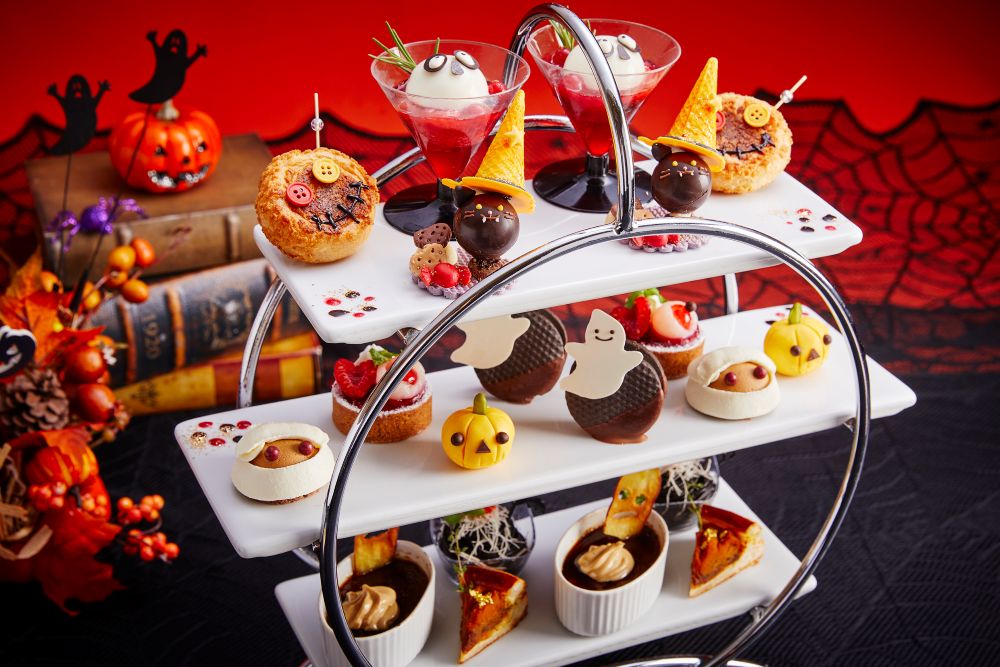 「フォンテーヌ」にて販売する「ハロウィンアフタヌーンティー」税込み8,000円（サービス料含む）